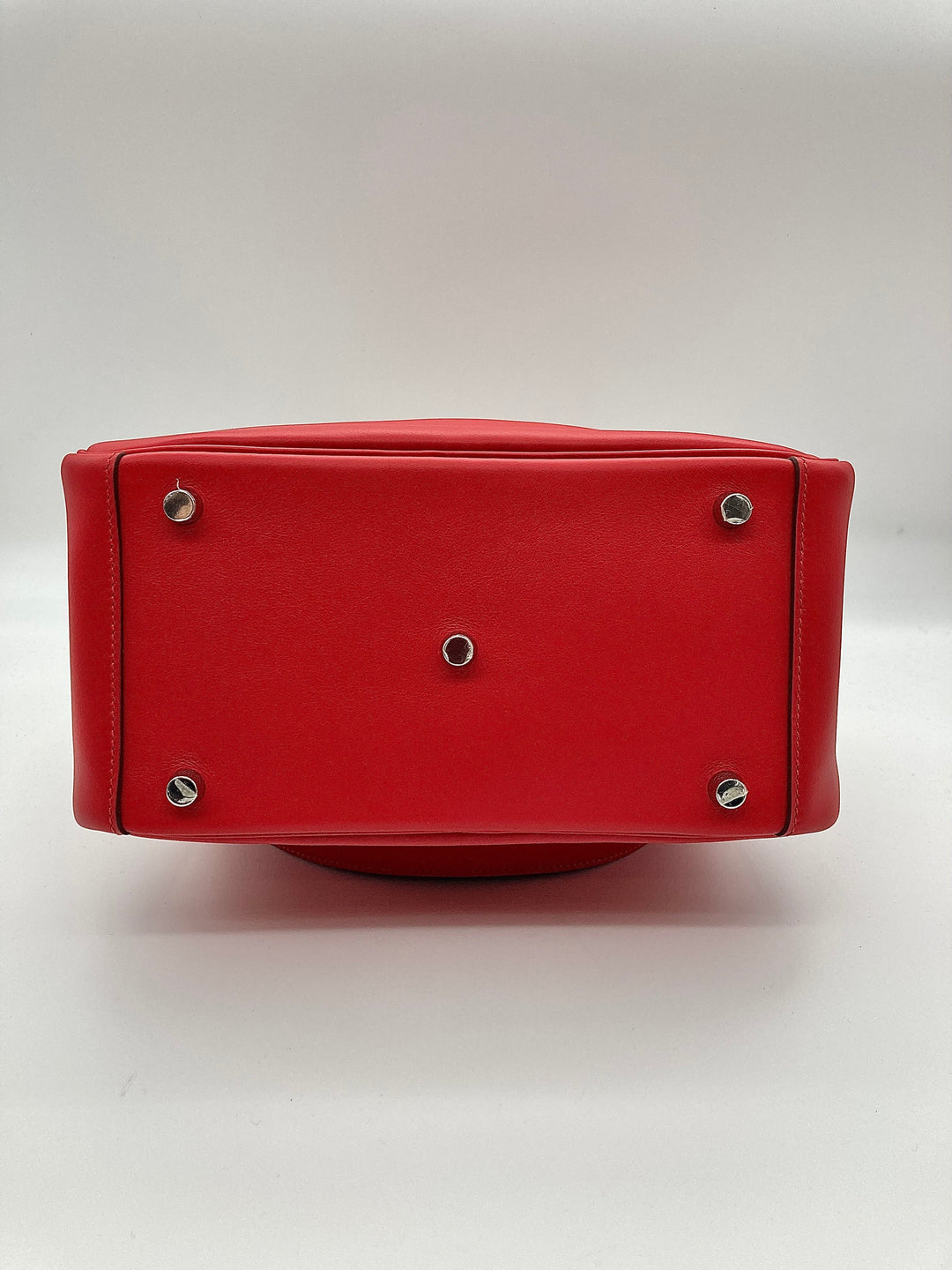 Top quality Hermes Lindy 26 Verso Swift Calfskin Rouge de Coeur/Rouge Piment PHW