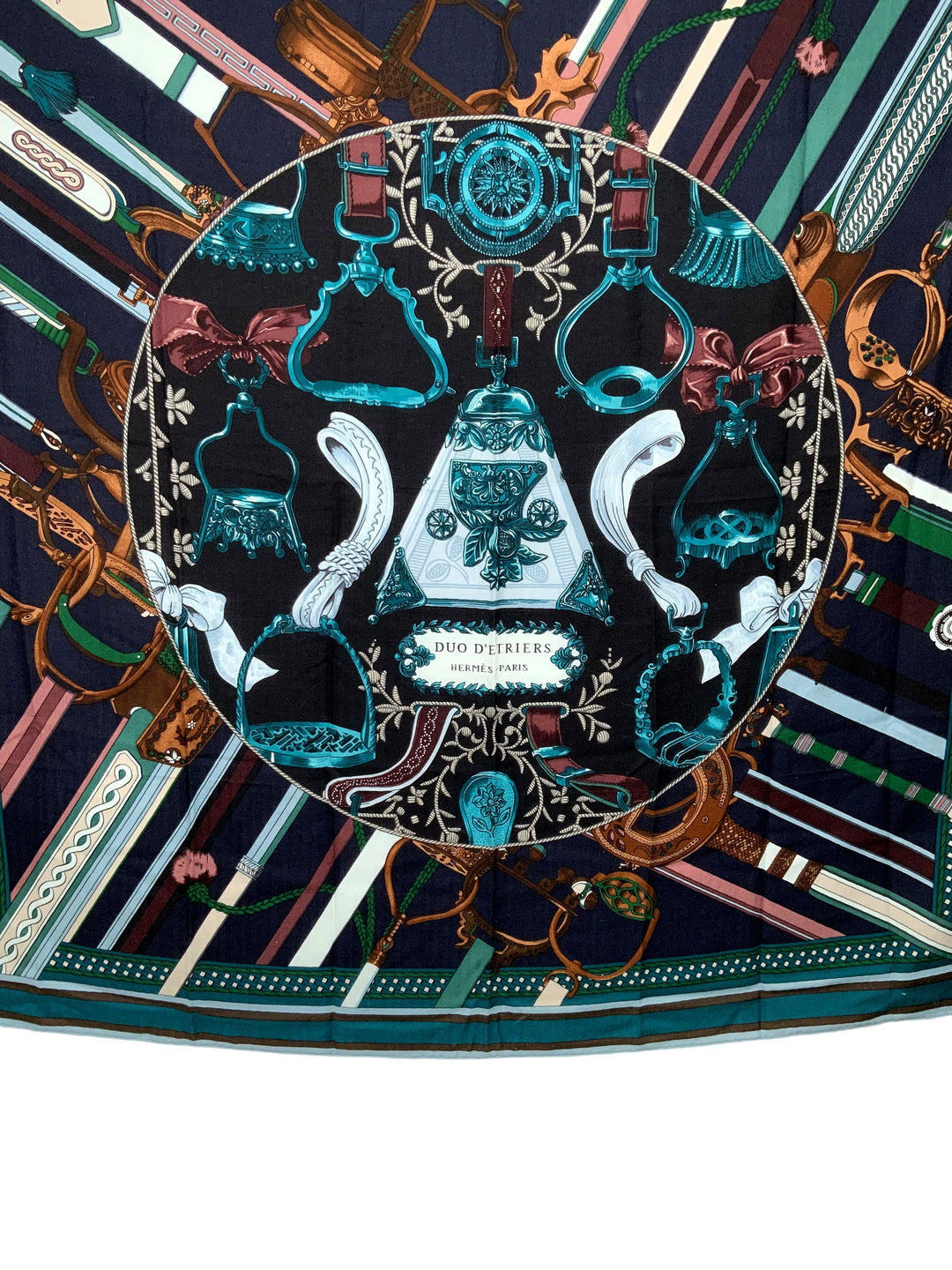 Top quality Hermes Duo d'Etriers Cashmere and Silk Shawl Scarf 140