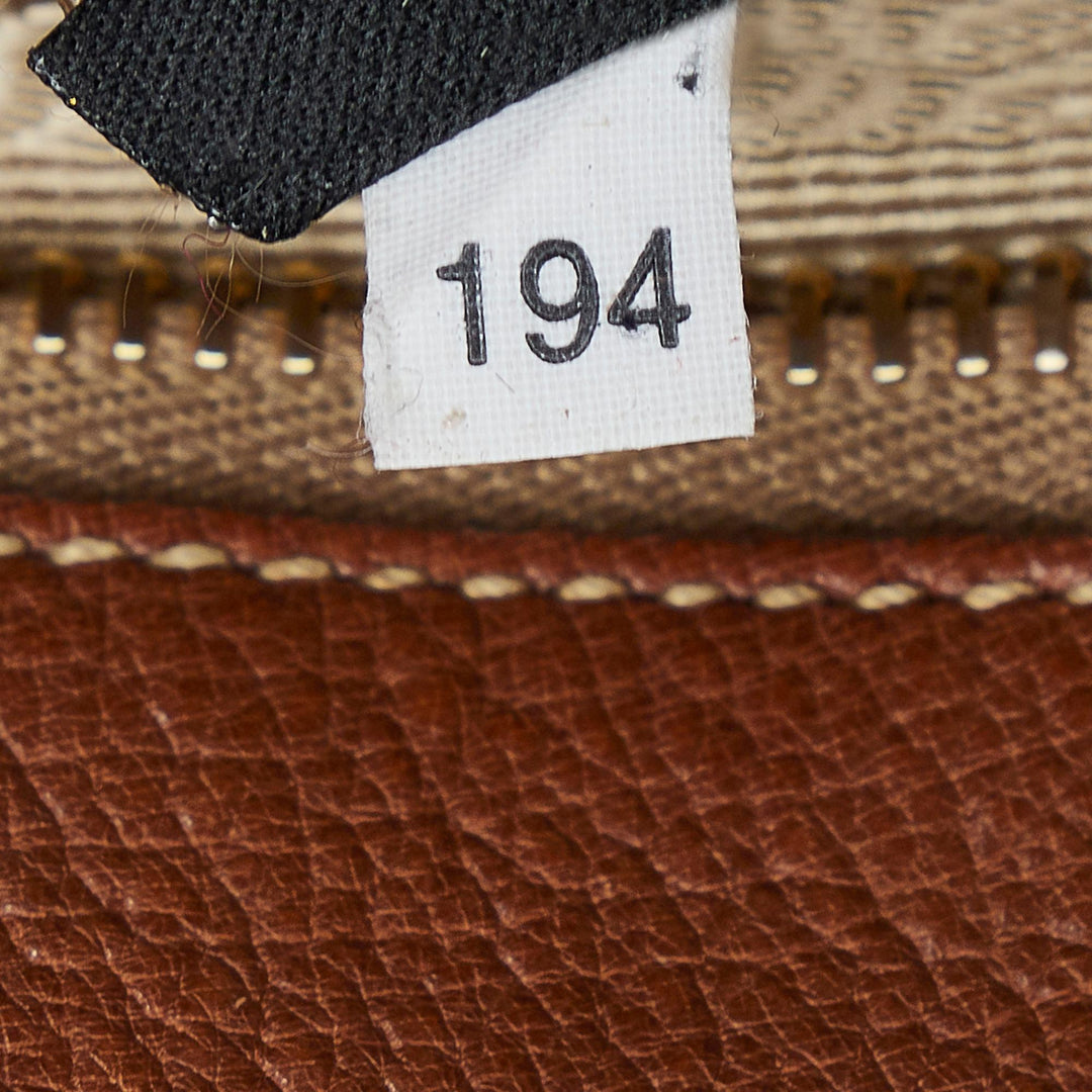 Prada Canapa Logo Crossbody Bag (SHG-vnSBEh)