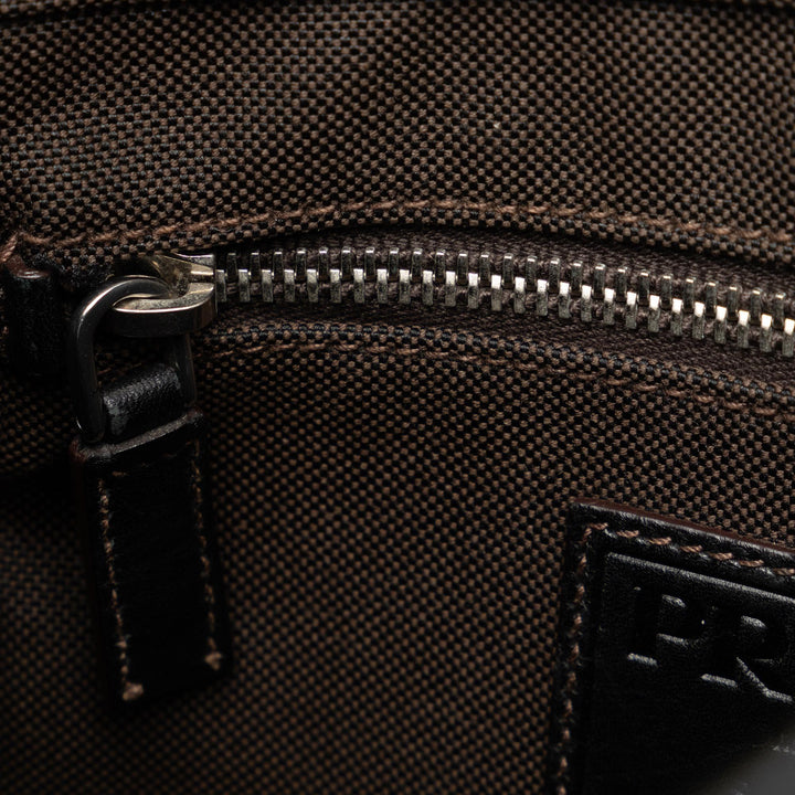 Prada Canapa Logo Crossbody (SHG-ZJyFzS)