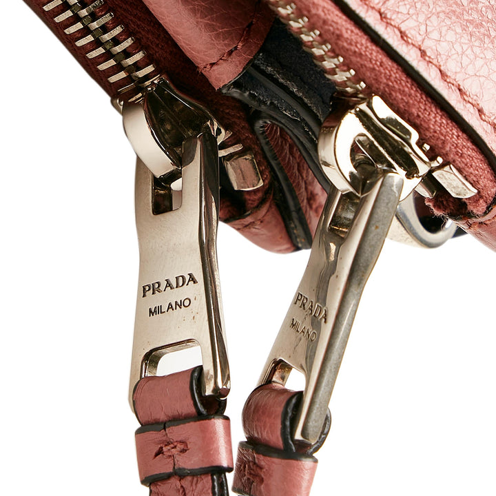 Prada Etiquette Vitello Lux Crossbody (SHG-37580)