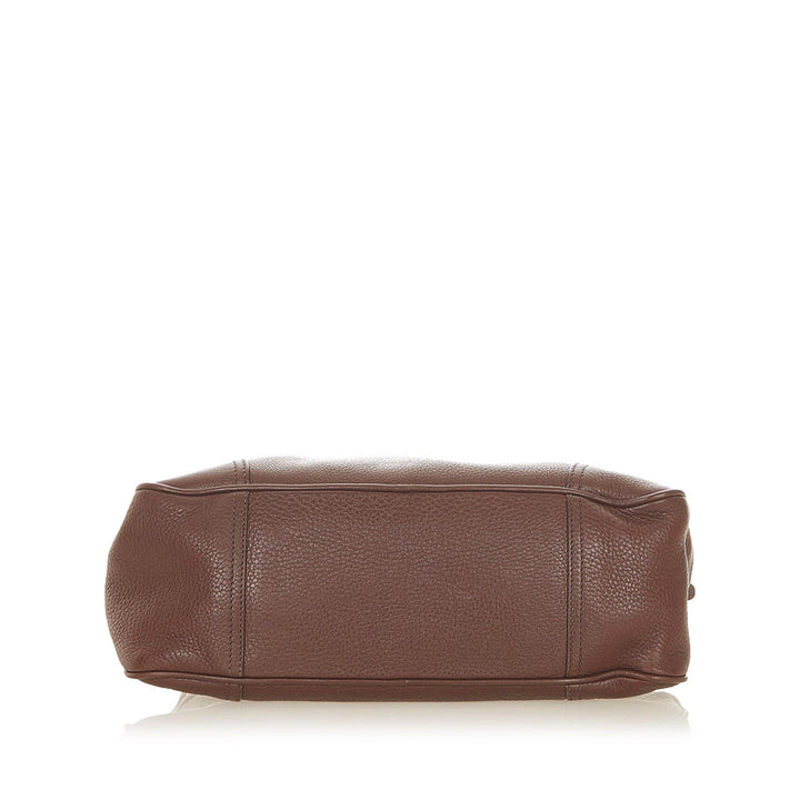 Prada Leather Handbag (SHG-31665)