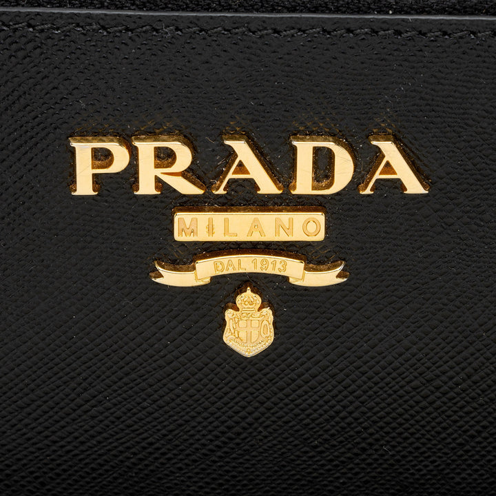 Prada Saffiano Pochette (SHF-QUkfn3)
