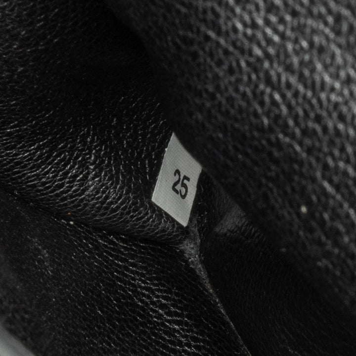Prada Saffiano Trimmed City Calf Cahier (SHG-NqRoWz)