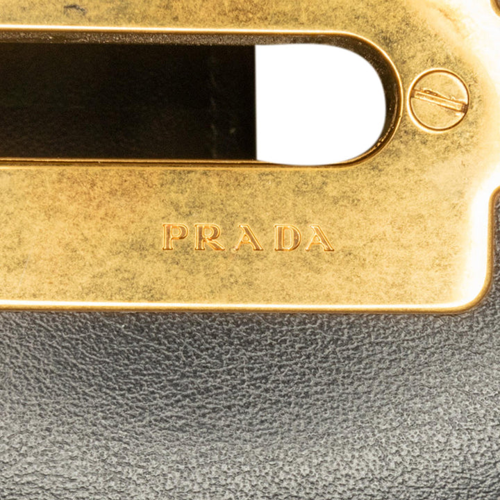 Prada Saffiano Trimmed City Calf Cahier (SHG-NqRoWz)