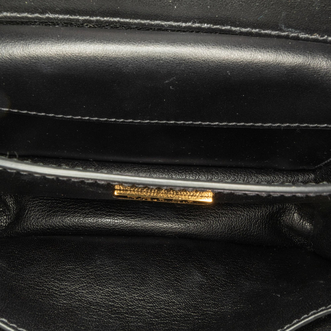 Prada Saffiano Trimmed City Calf Cahier (SHG-NqRoWz)