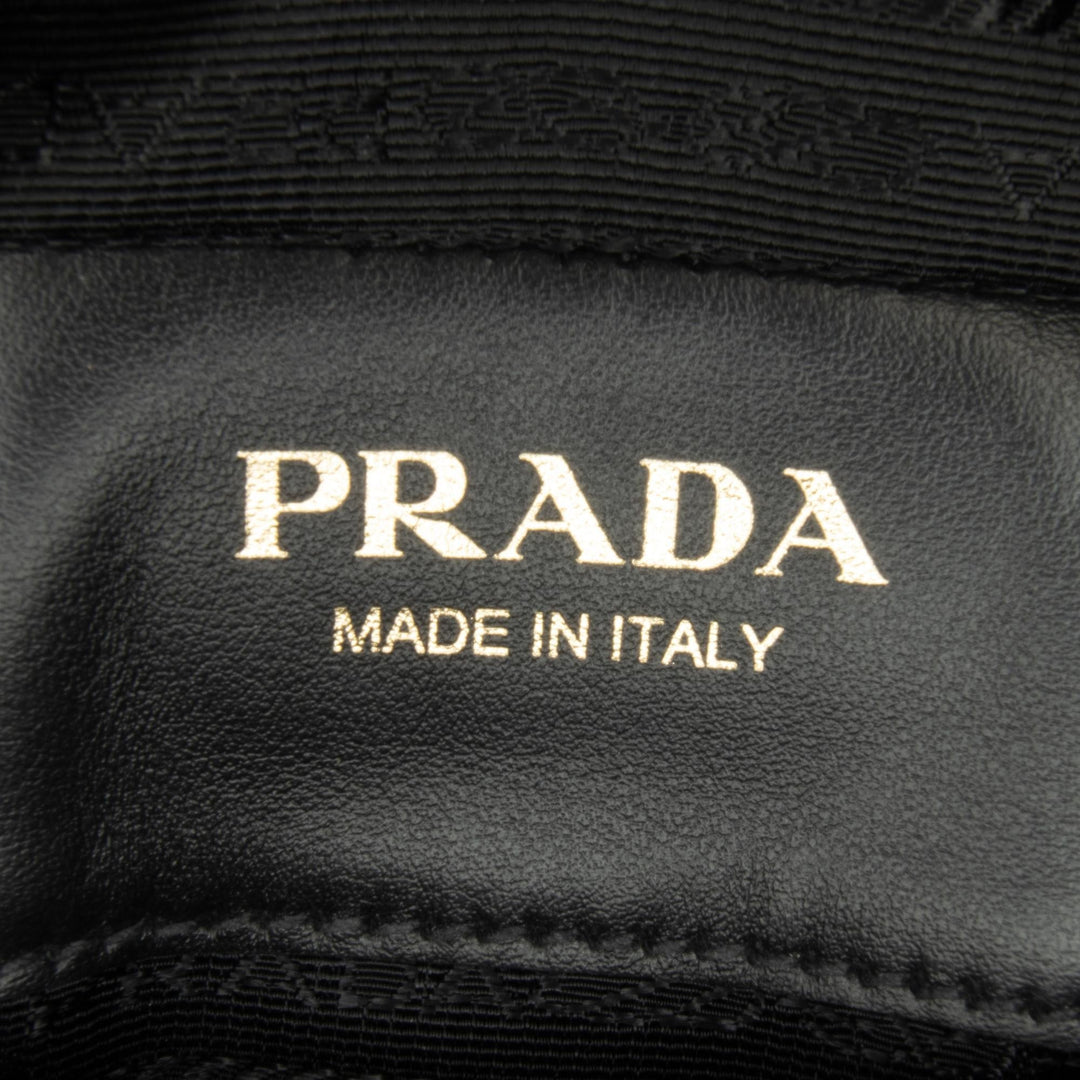 Prada Symbole Triangolo Crossbody (SHG-NH6Xyh)
