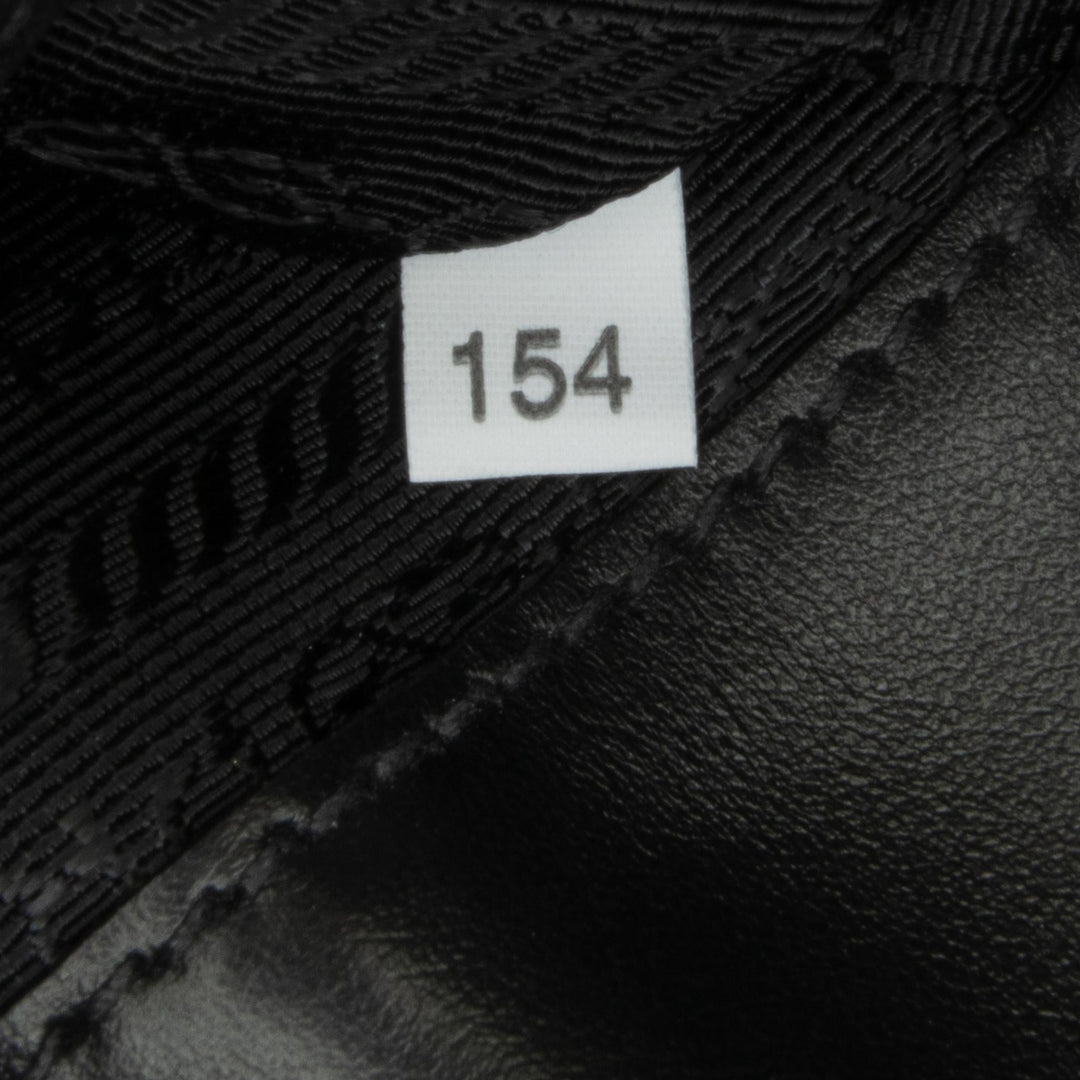 Prada Symbole Triangolo Crossbody (SHG-NH6Xyh)