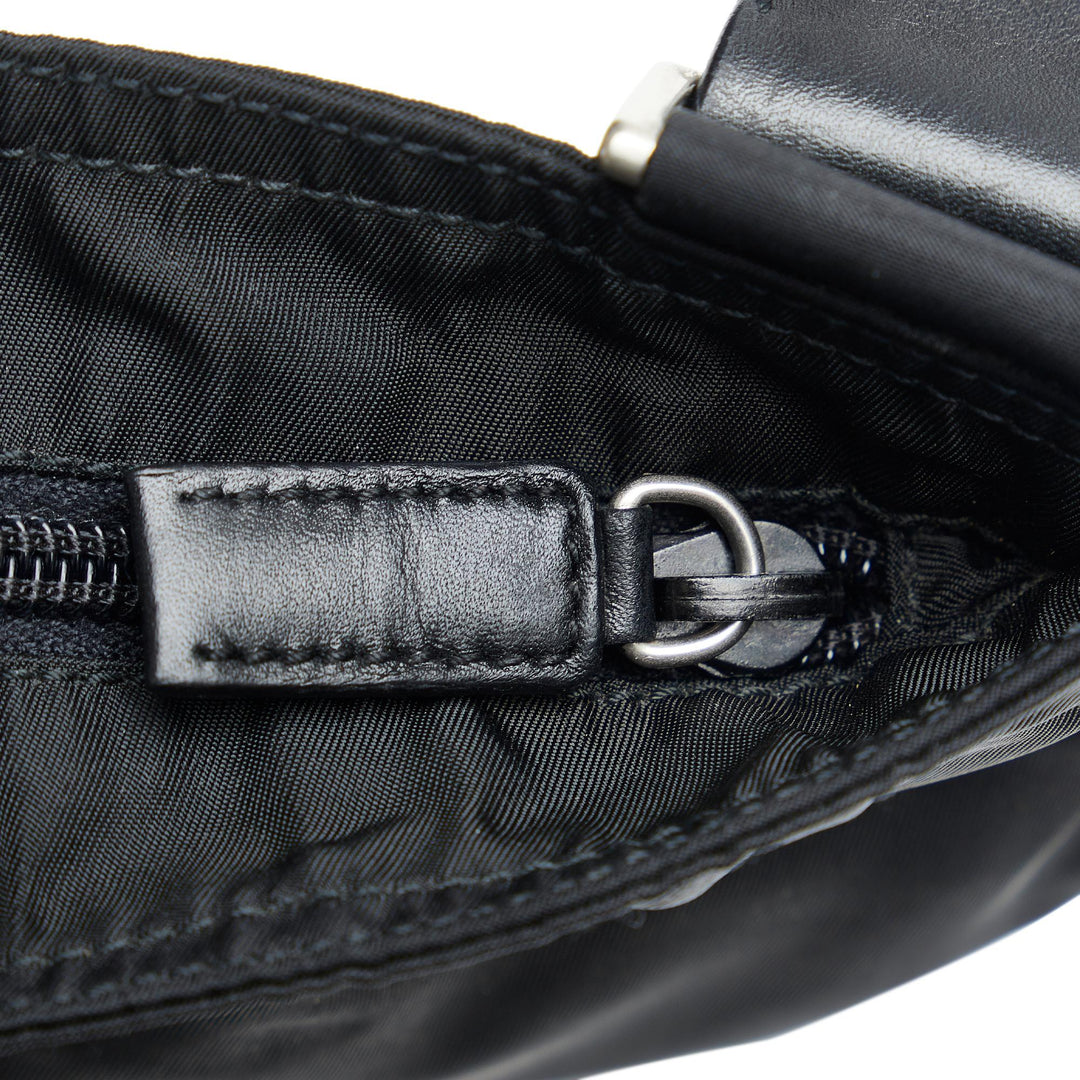 Prada Tessuto Crossbody Bag (SHG-KoMQgS)