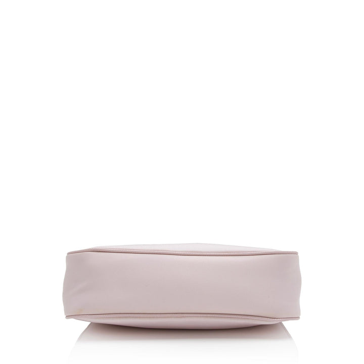 Prada Tessuto Re-Edition 2005 Crossbody Bag (SHF-Guvjzs)