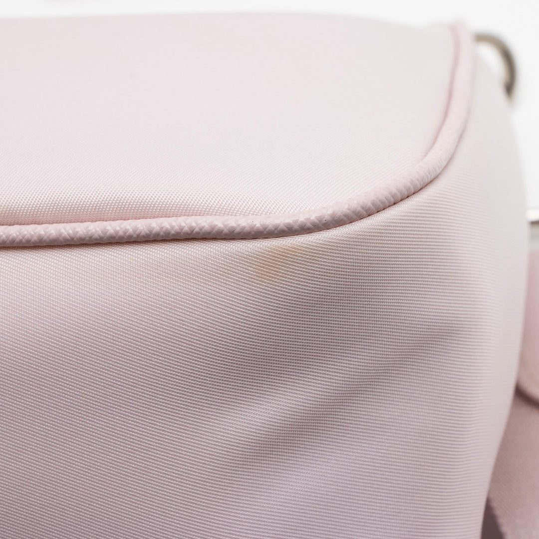 Prada Tessuto Re-Edition 2005 Crossbody Bag (SHF-Guvjzs)
