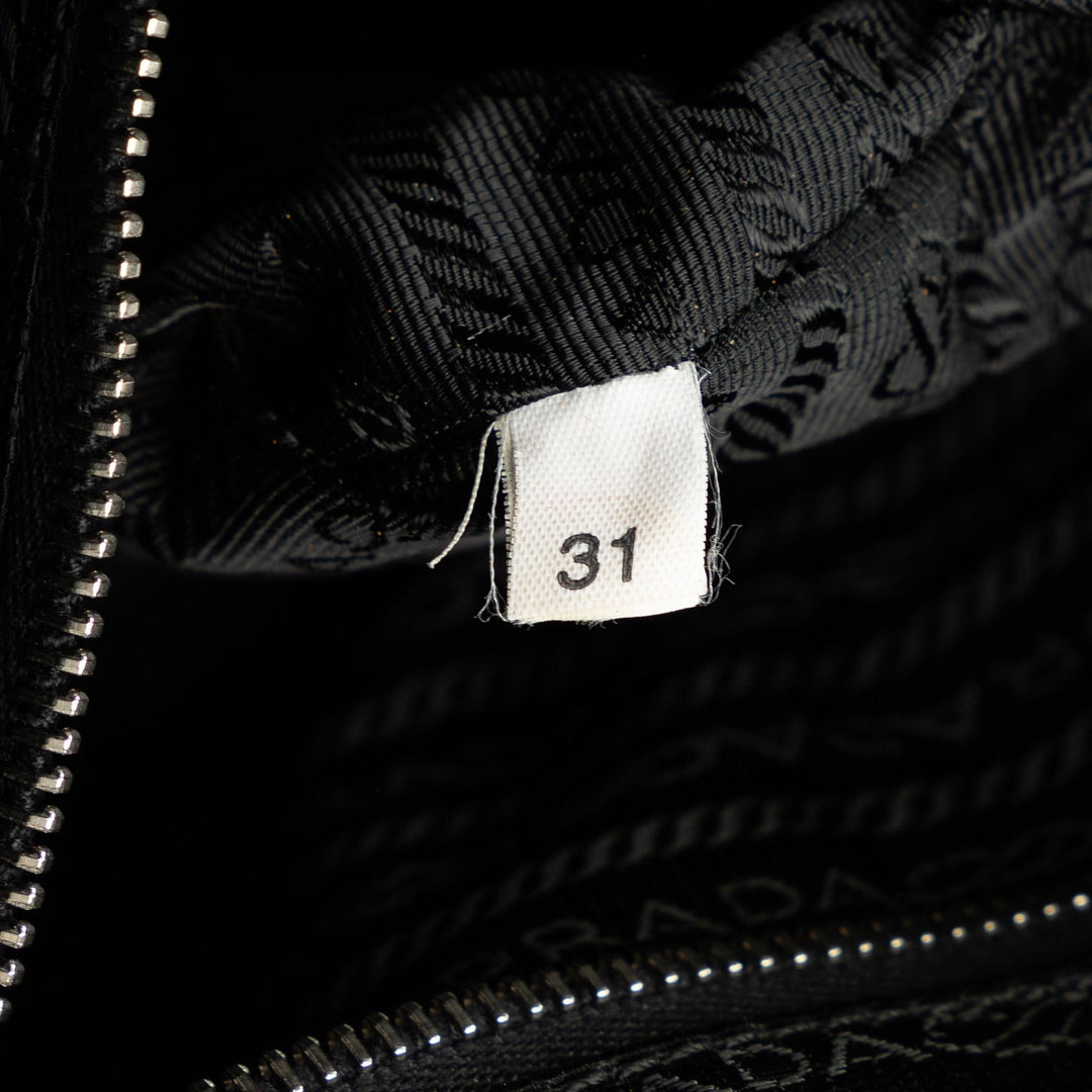 Prada Tessuto Shoulder Bag (SHG-6hmUAo)