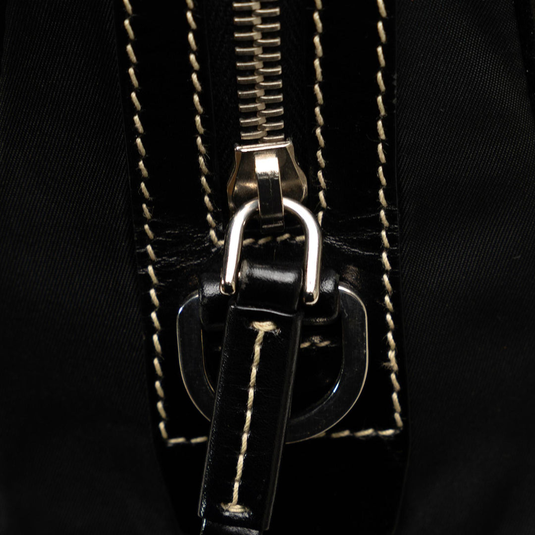 Prada Tessuto Shoulder Bag (SHG-6hmUAo)
