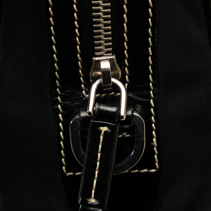Prada Tessuto Shoulder Bag (SHG-6hmUAo)