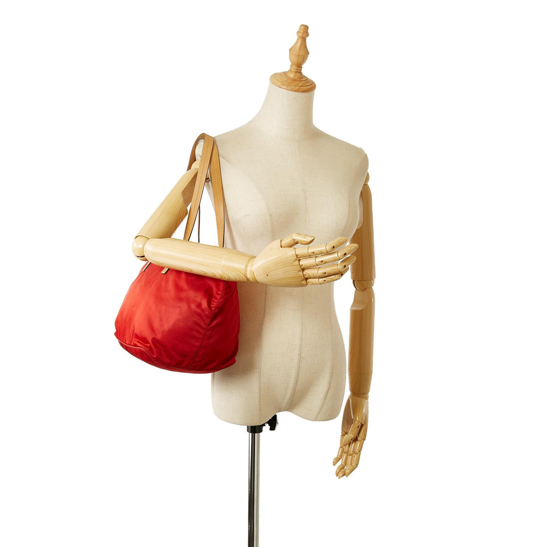 Prada Tessuto Tote Bag (SHG-31973)