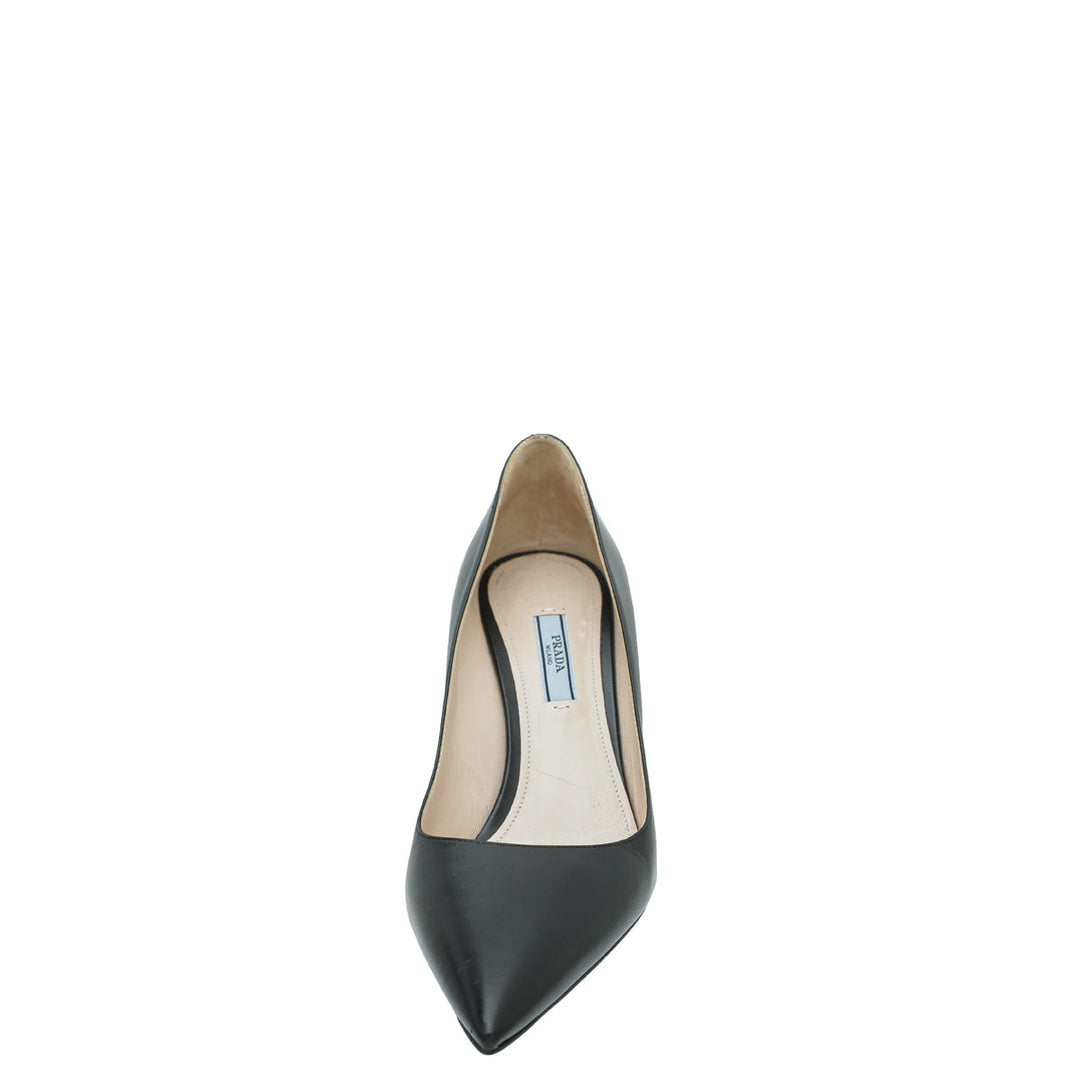 Prada Black Pointed Toe Pump 39.5