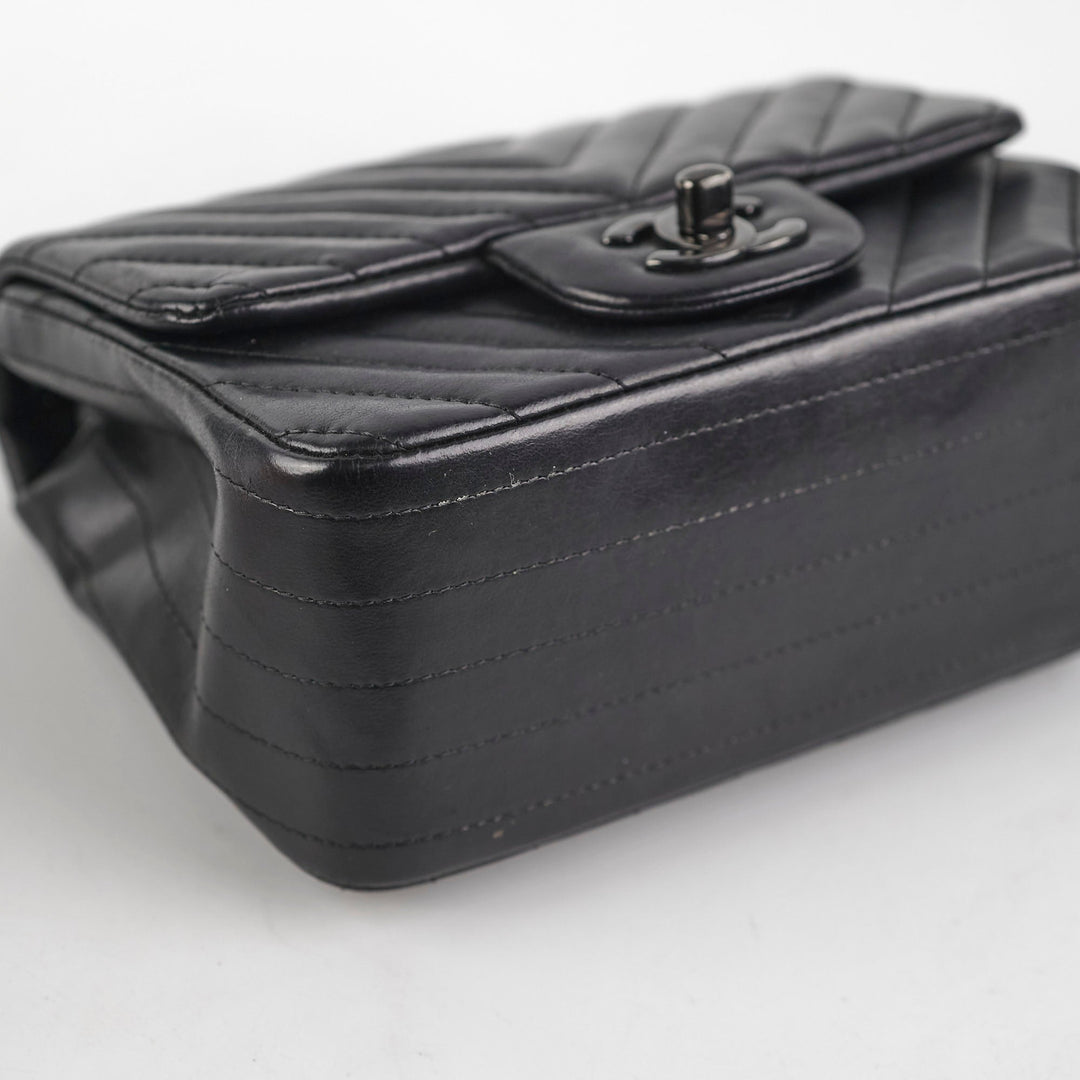Top Quality Chanel Mini Square Chevron So Black