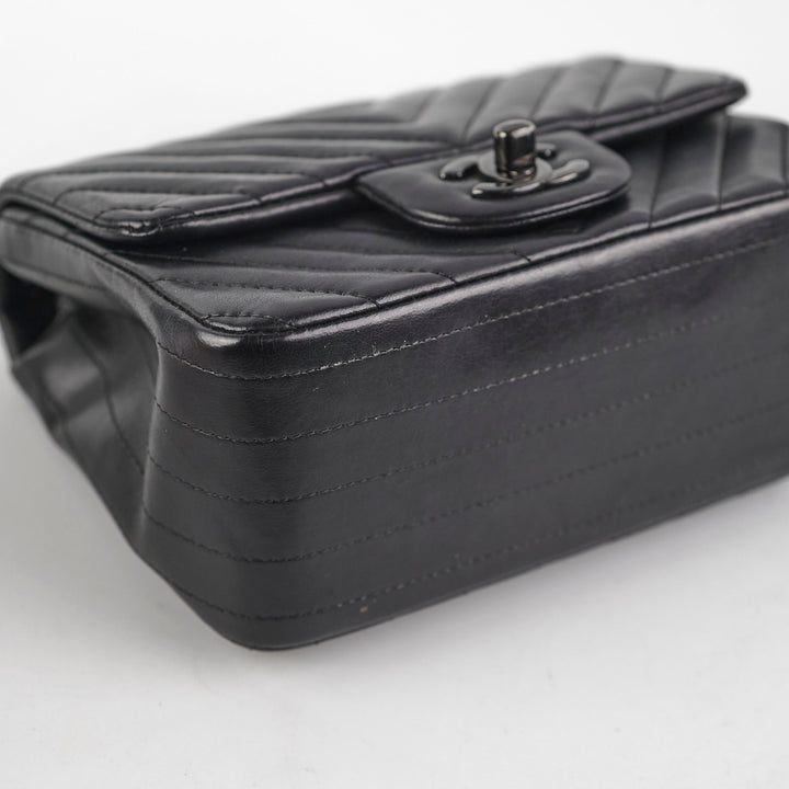 Top Quality Chanel Mini Square Chevron So Black