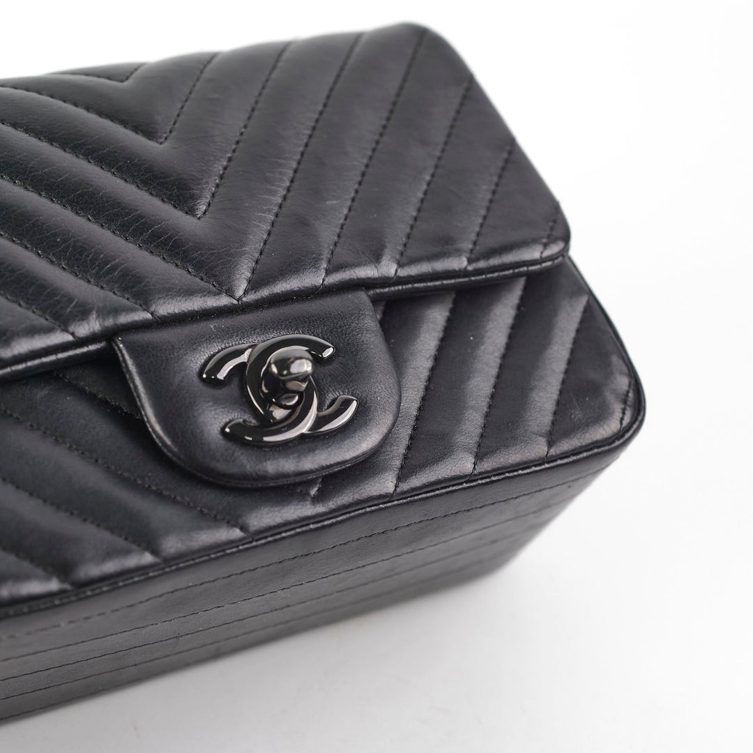 Top Quality Chanel Mini Square Chevron So Black