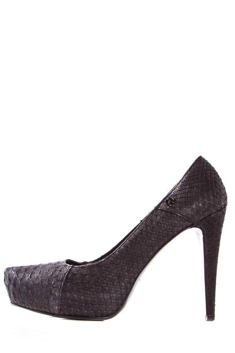 Roberto Botticelli Black Matte Python Skin Heels SZ 39 Sale