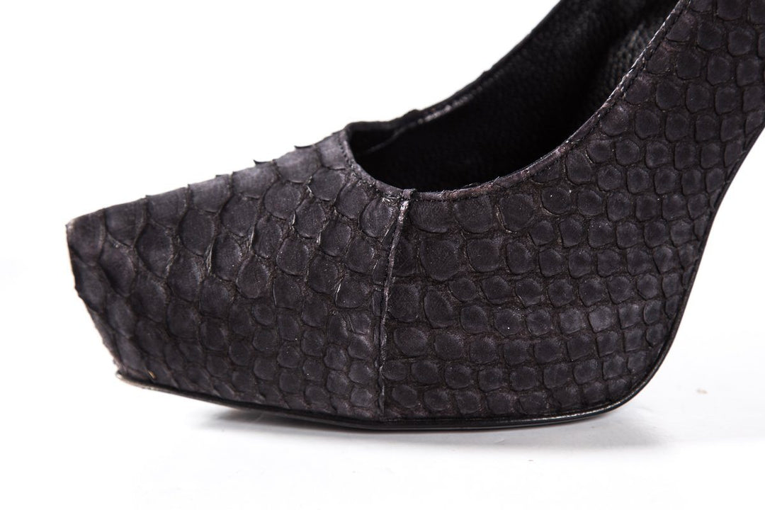 Roberto Botticelli Black Matte Python Skin Heels SZ 39 Sale