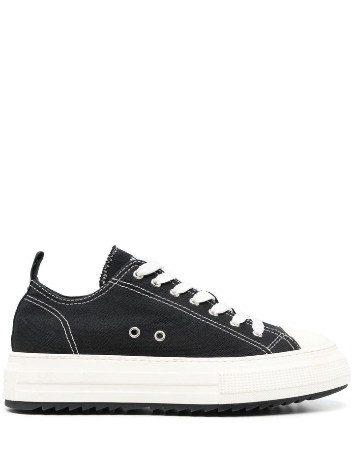 BERLINSNEAKERSLACE-UP LOW TOP SNEAKER