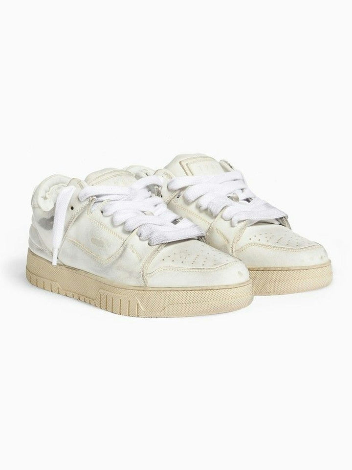 VINTAGE DIRTY WHITE SNEAKERS