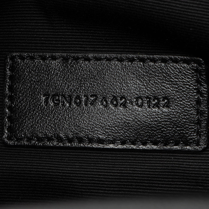 Saint Laurent Matelasse Grain de Poudre Monogram Envelope Pouch (SHF-eQugwj)