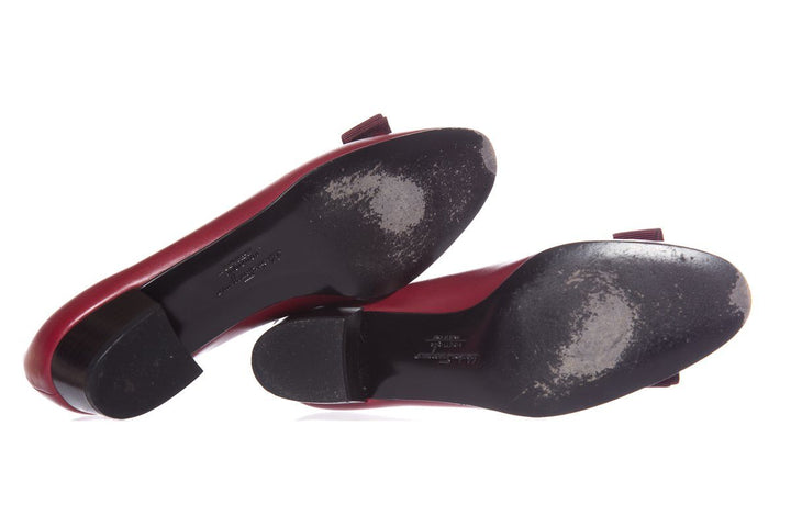 Salvatore Ferragamo Red Leather Pumps SZ 5