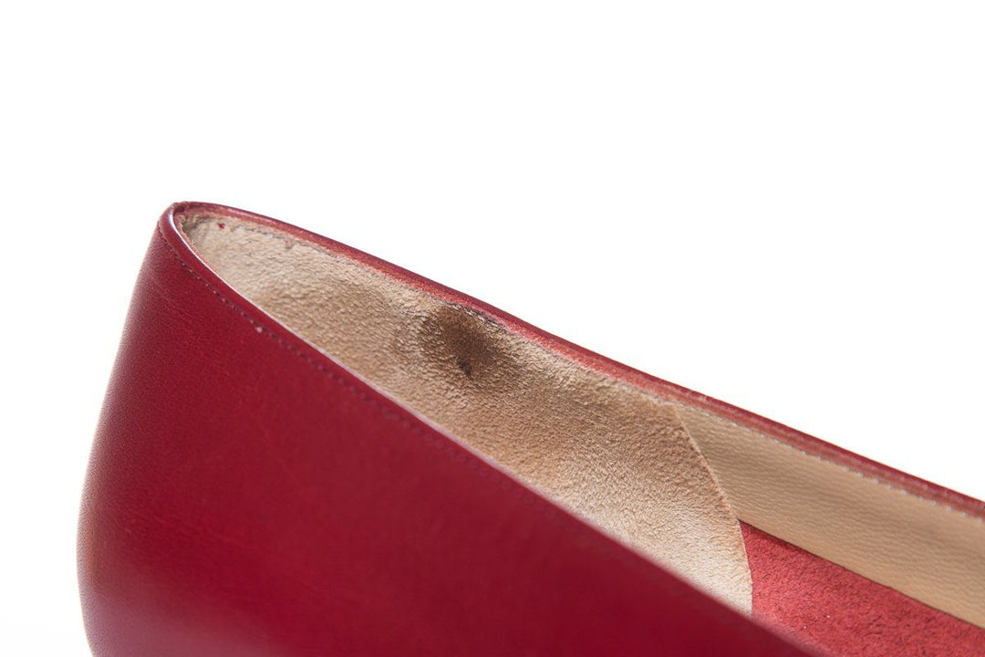 Salvatore Ferragamo Red Leather Pumps SZ 5