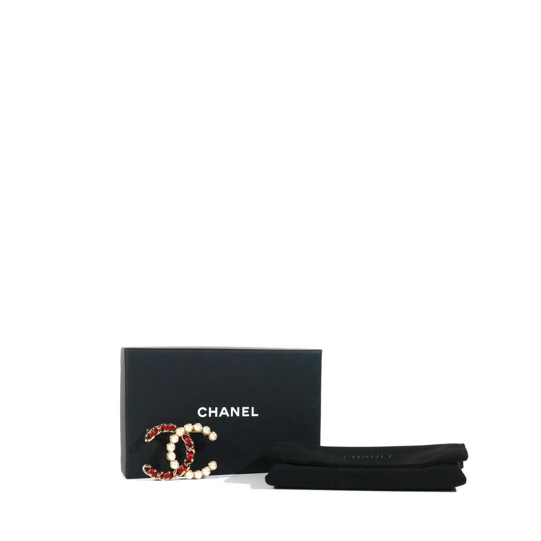 Top Quality Chanel Top Quality Chanel Pins & brooches CC