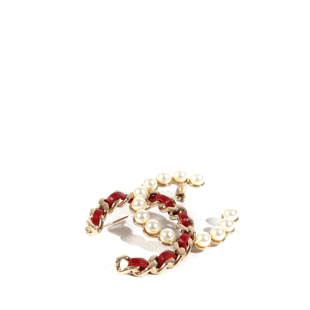 Top Quality Chanel Top Quality Chanel Pins & brooches CC