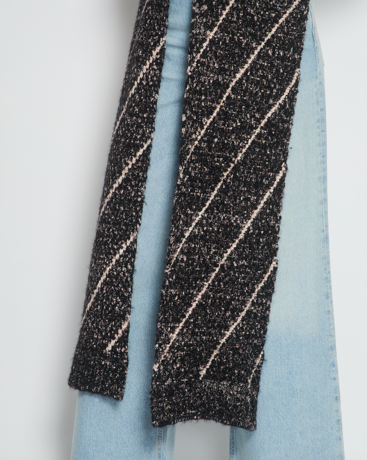 Top Quality Chanel Black and Pink Wool Knitted Scarf with Metallic Fibres and Hood
