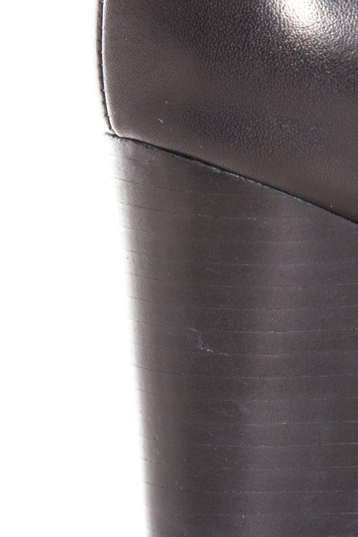 See by Chloé Black Suede Round-Toe Ankle Booties SZ 37