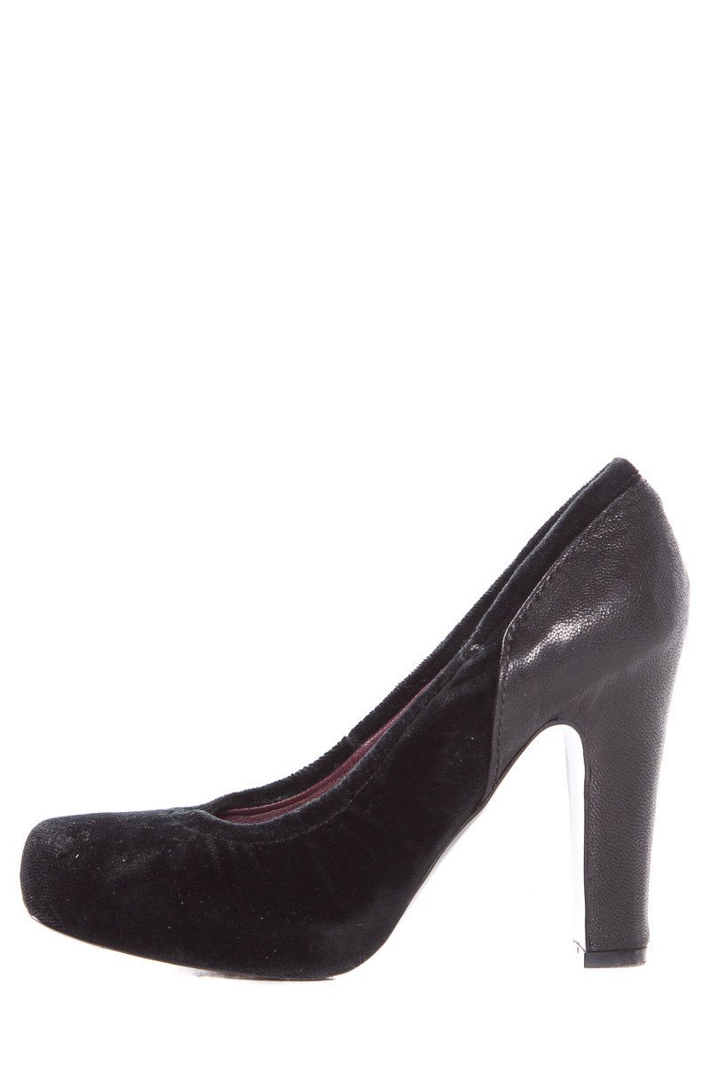 Sportmax Black Velvet Round Toe Pumps SZ 36