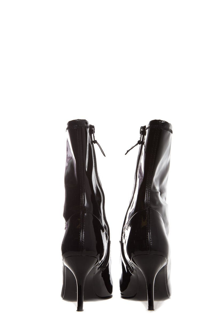 Stuart Weitzman Black Patent  Booties SZ 7