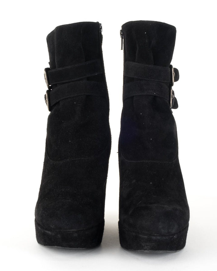 Stuart Weitzman Black Suede Round Toe Ankle Booties 9