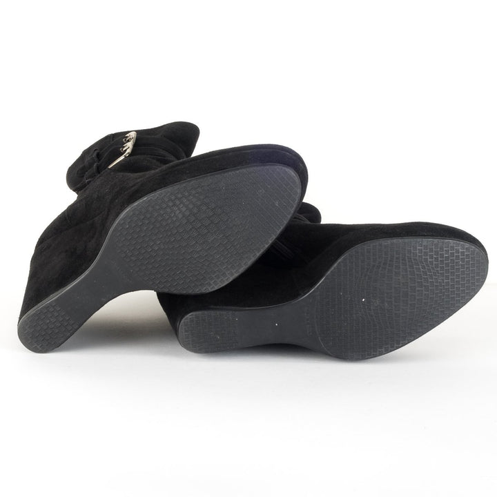 Stuart Weitzman Black Suede Round Toe Ankle Booties 9