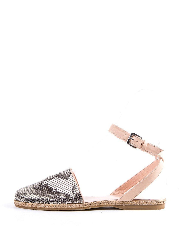 Stuart Weitzman Silver Chain Mesh Flats SZ 8