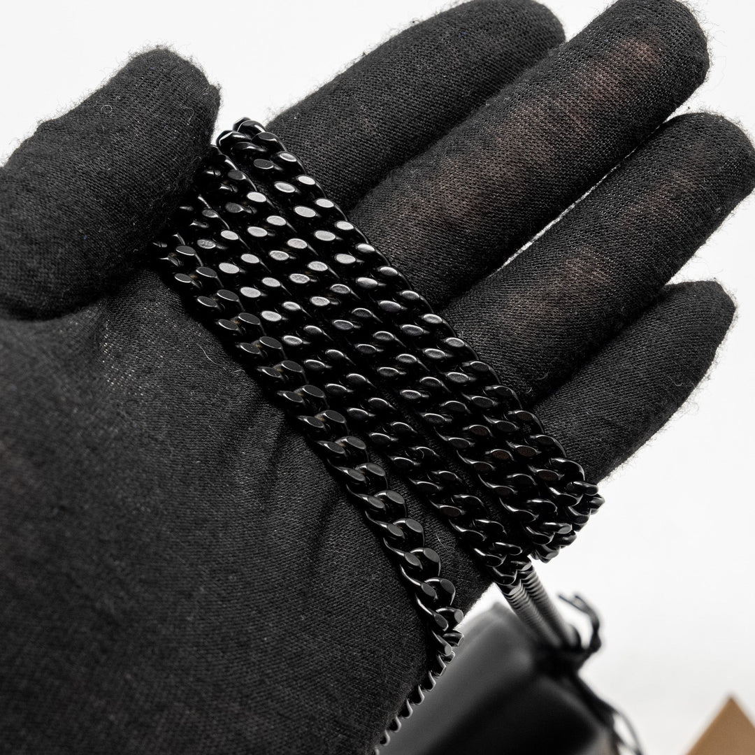 Burberry Lola Clutch Lambskin So Black