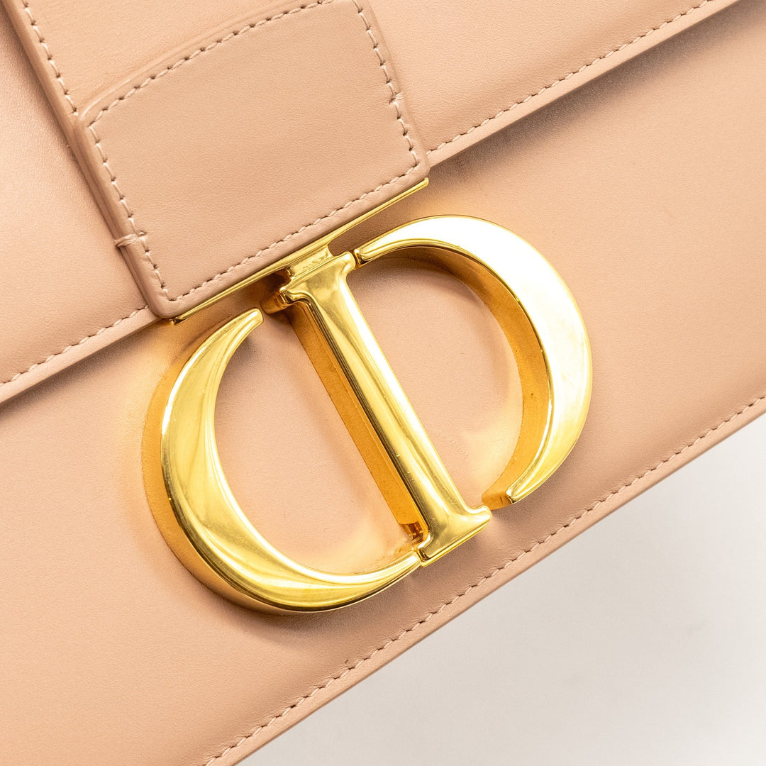 Top quality Dior 30 Montaigne Medium Flap Bag Calfskin Light Pink