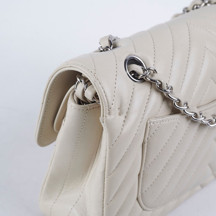 Top Quality Chanel Classic Flap Small Lambskin Chevron Cream - Series 31