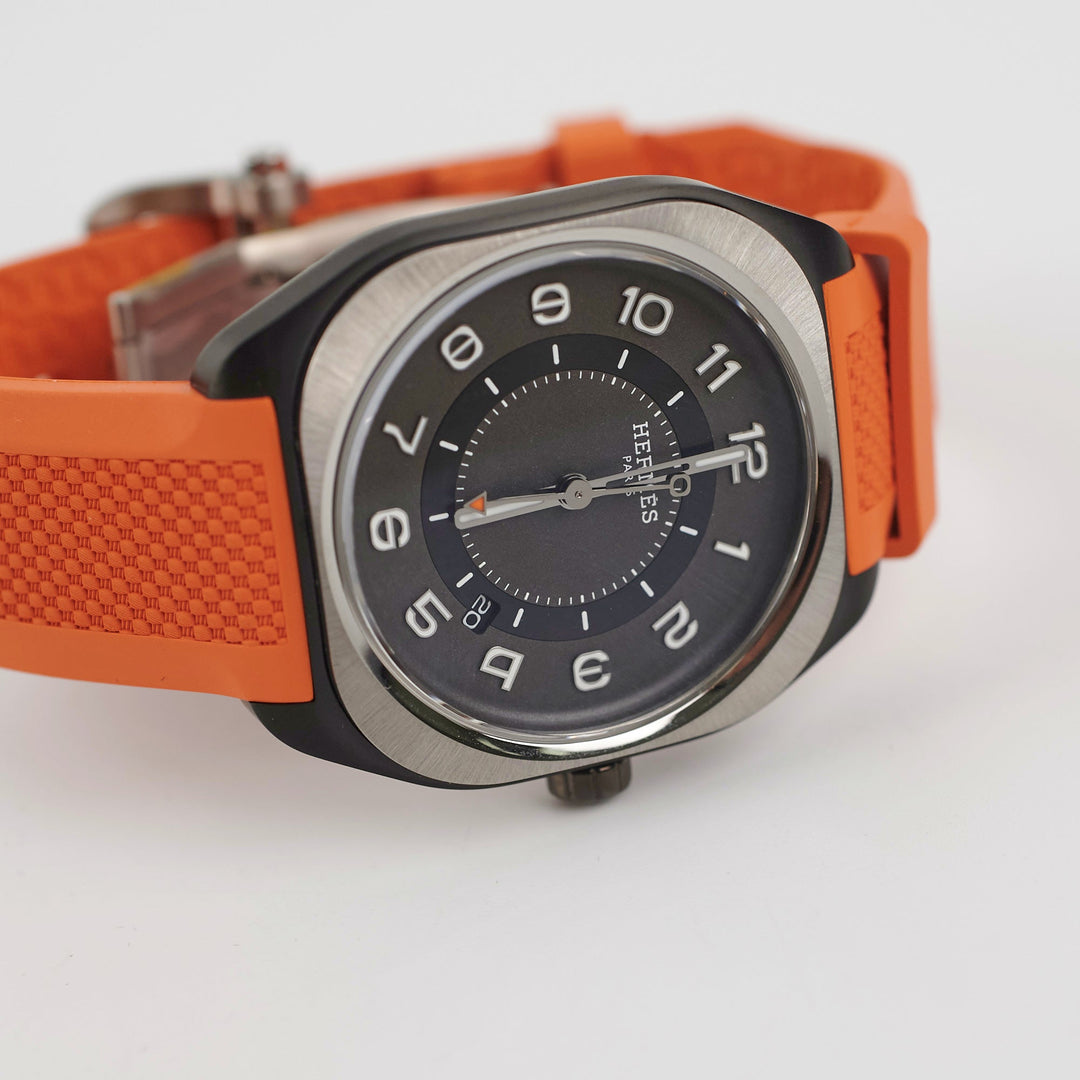 Hermes Mens H08 Watch 42mm