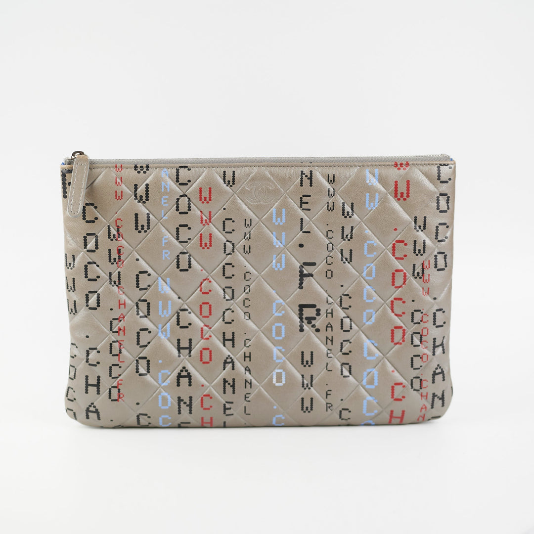 Top Quality Chanel Medium O Logo Grey Pouch