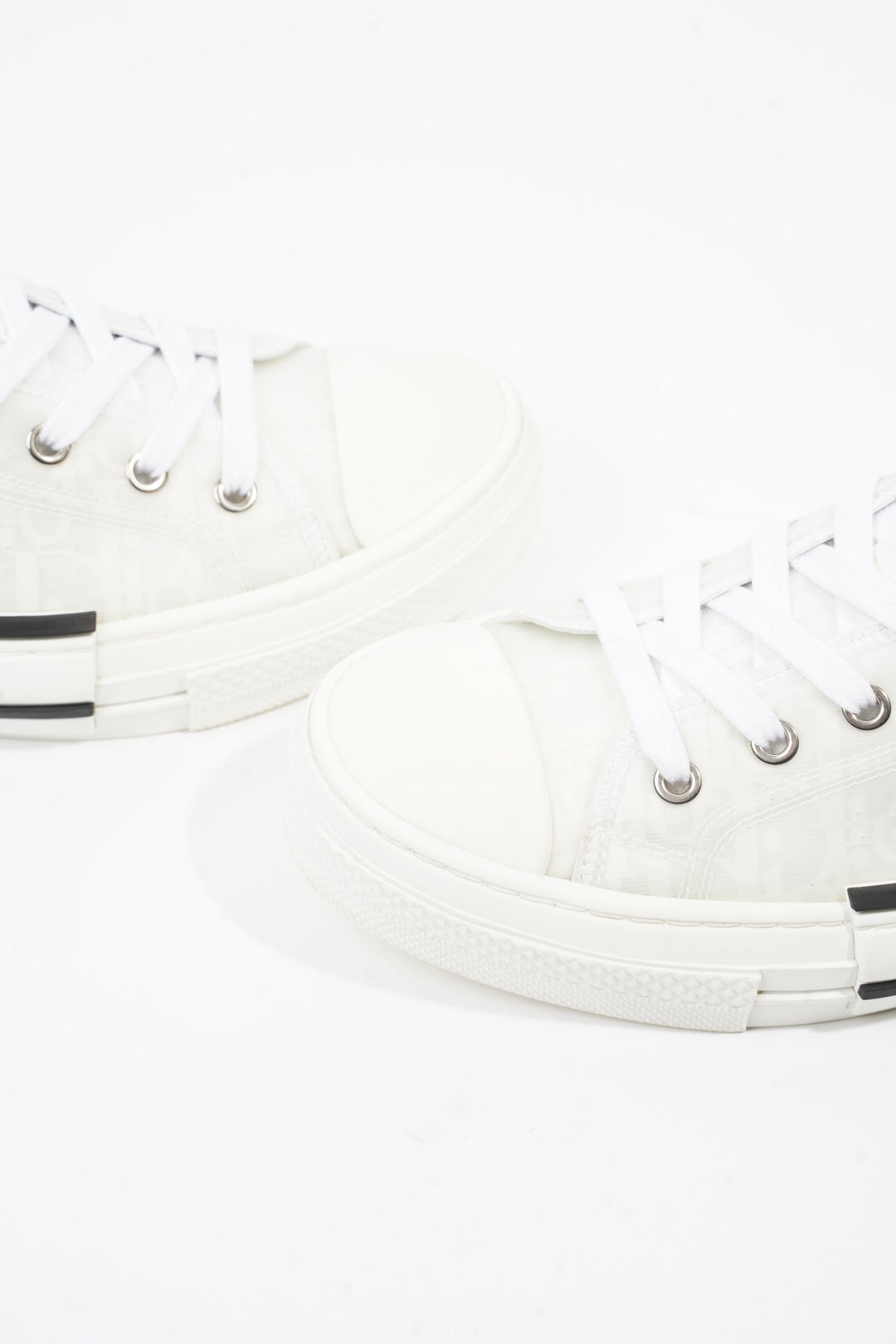 Christian Dior B23 Low Top Sneakers White Canvas EU 42 UK 8