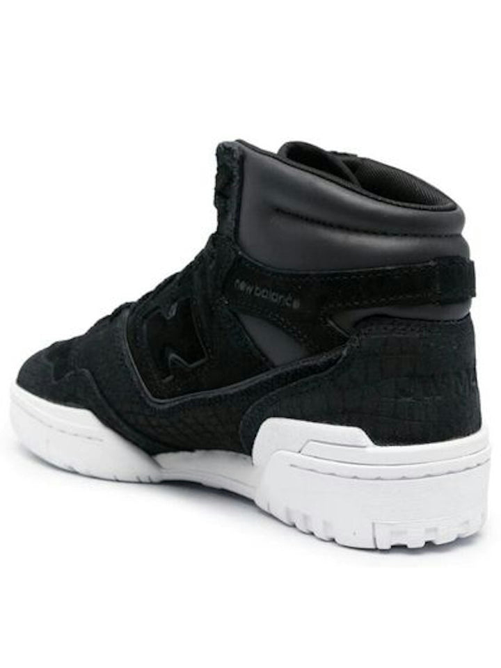 LEATHER PANELLED SNEAKERS