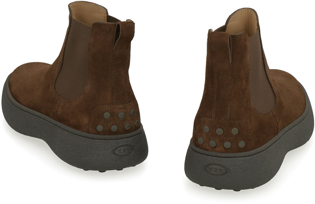 SUEDE CHELSEA BOOTS