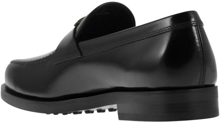 TIMELESS LEATHER LOAFER T