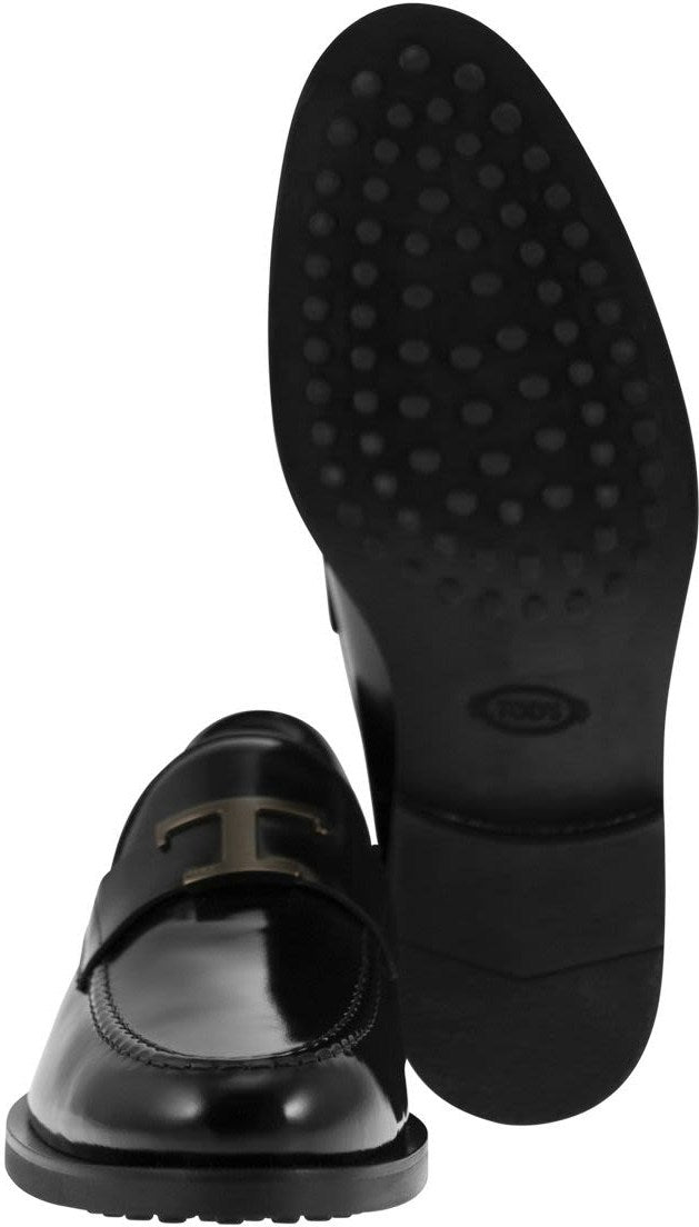 TIMELESS LEATHER LOAFER T