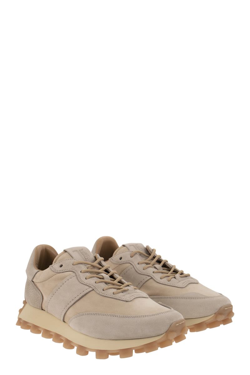 1T - NUBUCK AND LEATHER TRAINERS